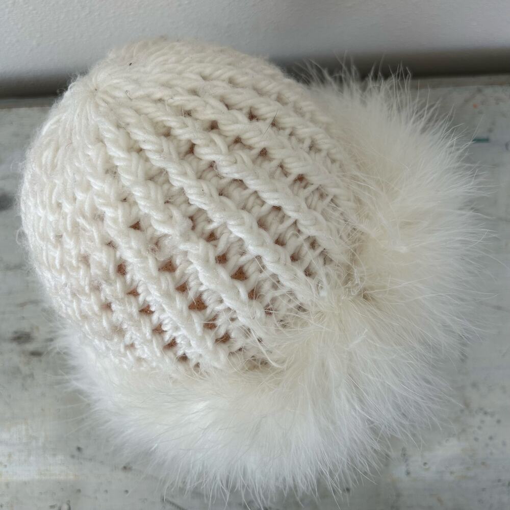 Vintage Chunky Knit Beanie Hat Feather Trim Y2K Winter Snow Bunny ski white - Picture 12 of 16